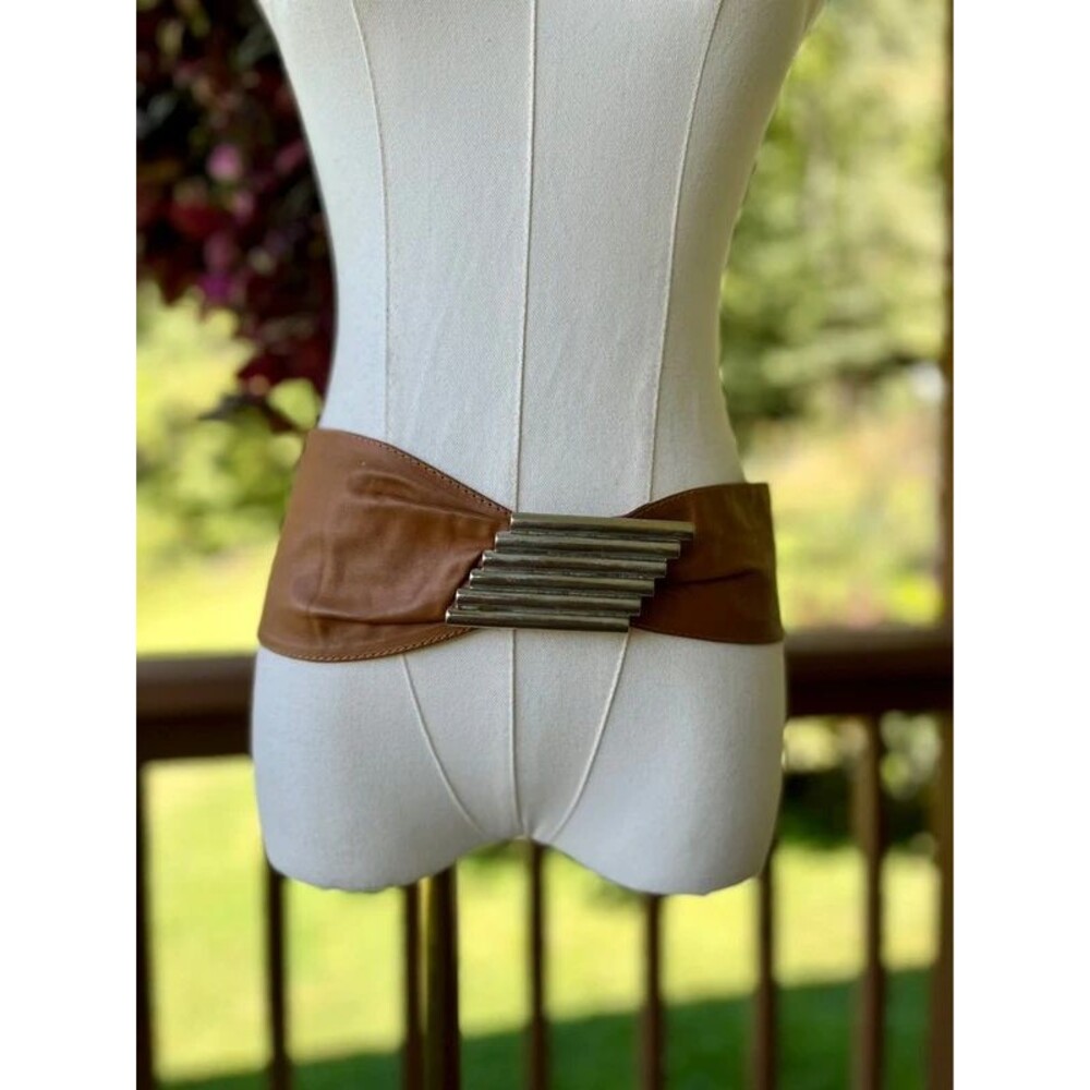 Vintage Ugo Correani Italian Leather Wide Statement Belt Size 46
